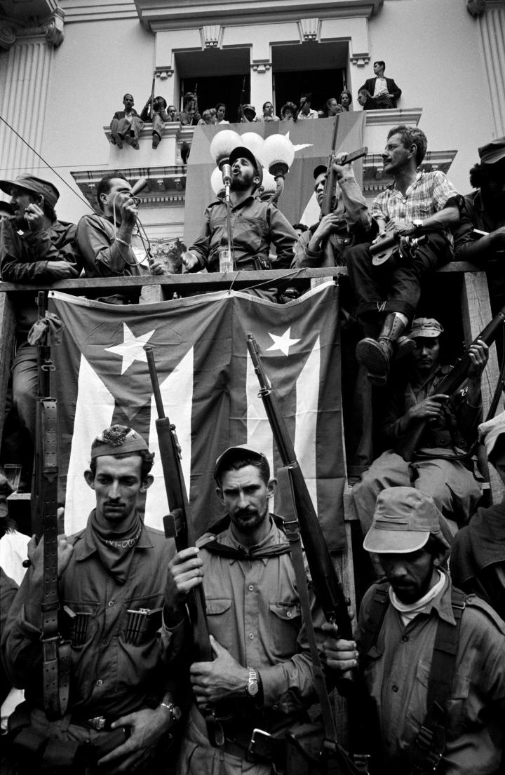 Fidel Castro giving a speech to the soldiers.